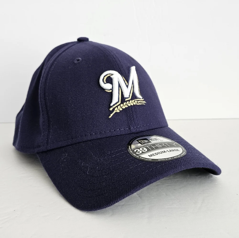 New‎ Milwaukee Brewers Hat MLB Baseball New Era Classic 39THIRTY Cap Size M/L
